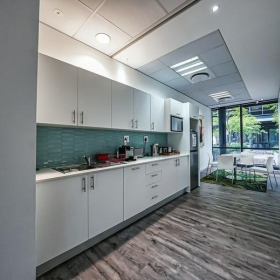 Executive offices to let in Sandton. Click for details.