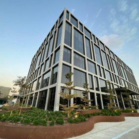 Interior of Cairo Festival City, Office 112 Building P1, The Podium. Click for details.