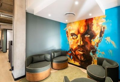 Serviced office to lease in Bryanston