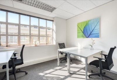 Exterior view of 1st Floor, 292 Surrey Avenue