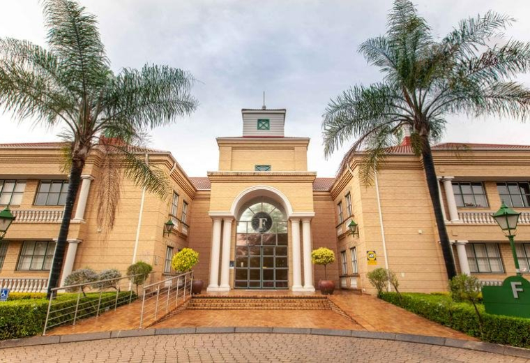 Saint Andrews Office Park, Meadowbrook Lane, Sandton, South Africa