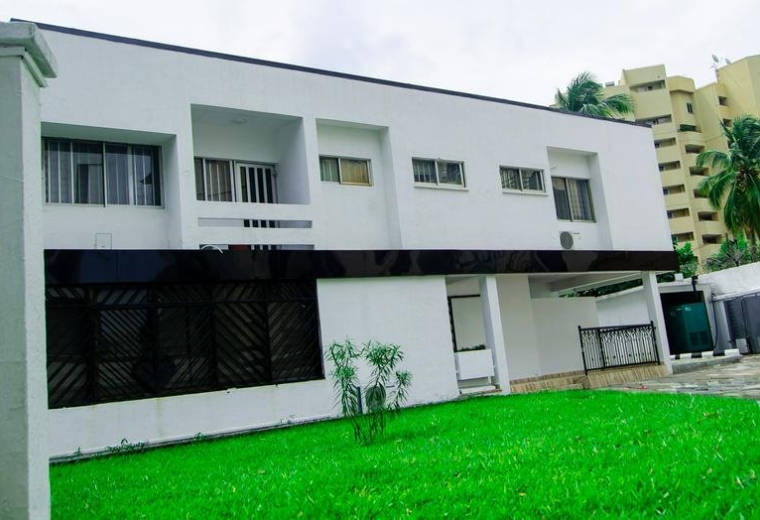 1 Etim Iyang Crescent, Victoria Island