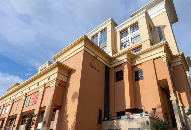 The Acacia Mall, 14-18 Cooper Road (off Acacia Ave), Kisimenti District, Kampala, 4F