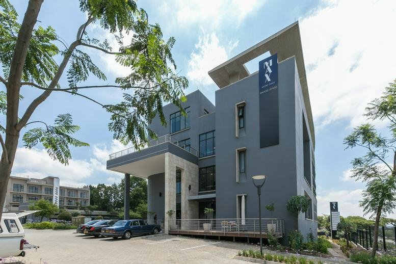 Exterior view of the contemporary facade at MAX Serviced Offices, 145 Second Street.
