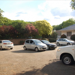 Offices at 105 Oxford Road, Saxonwold, Rosebank