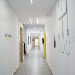 Bavaria Town, Ring Road executive offices