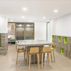 Serviced office to let in Algiers