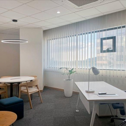 Serviced offices to hire in Ebene